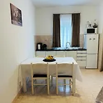 Apartment Iva Orebić