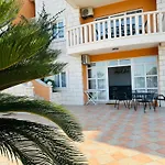 Iva Apartment *