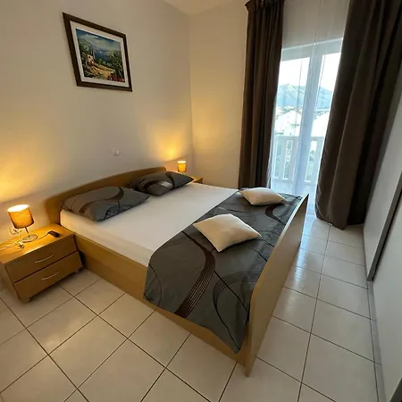 Apartment Iva Orebić